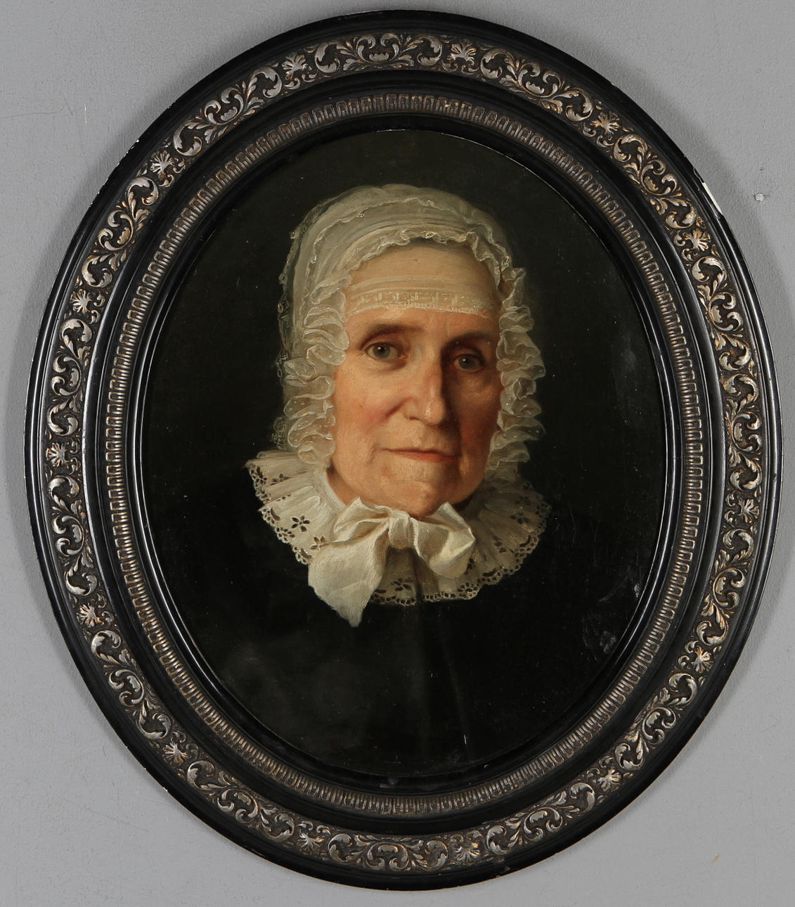 OKÄND KONSTNÄR. Kvinnoporträtt, olja på duk, monogramsignerad O.K 1817.