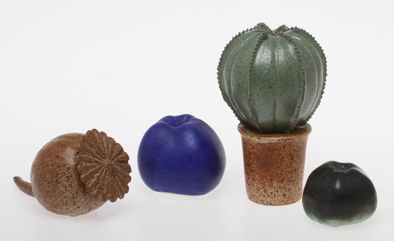 PARTI KERAMIK, 4 delar, bland annat Birgitta Watz, Gunilla Kropp, 1900-talets slut.