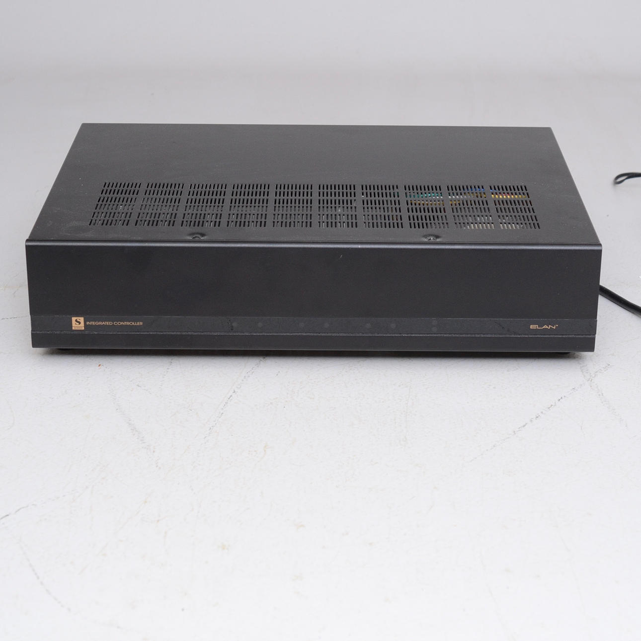 MULTI ROOM CONTROLLER.