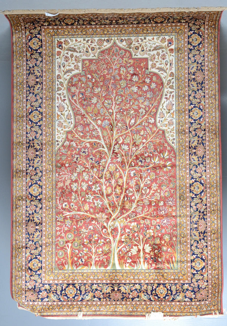 TÆPPER, 2 stk, silke.