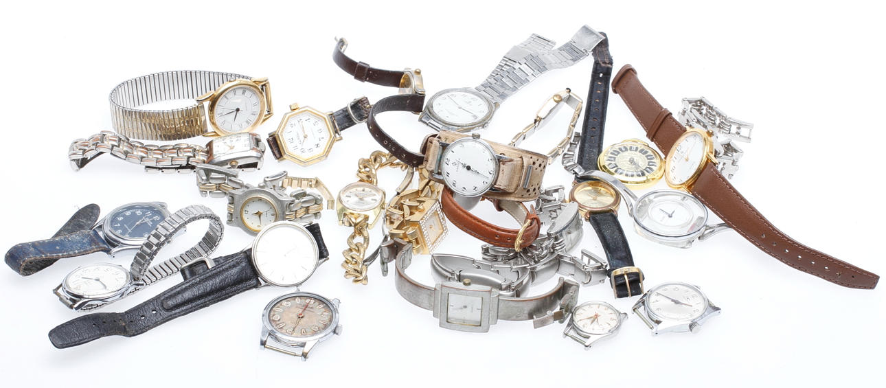 ARMABANDSUR, herr och dam, 1900-2000-tal.