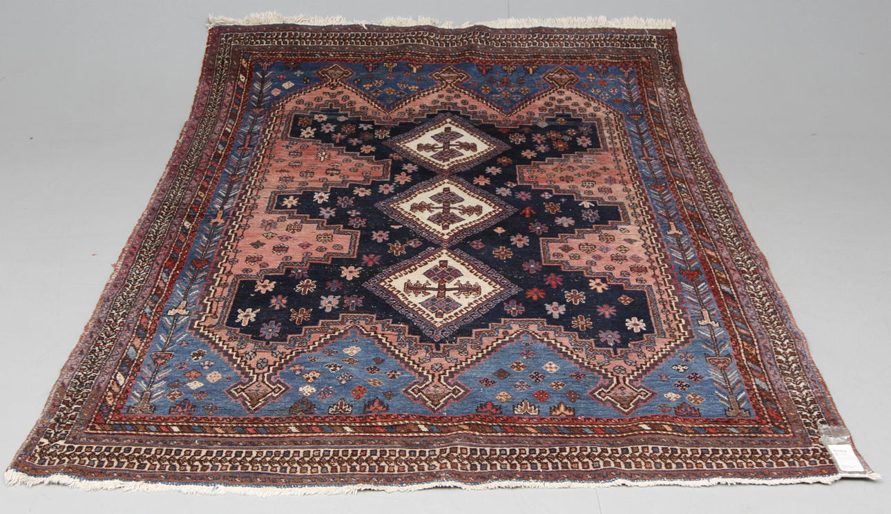 MATTA, Afshar, Iran, 216x157 cm.