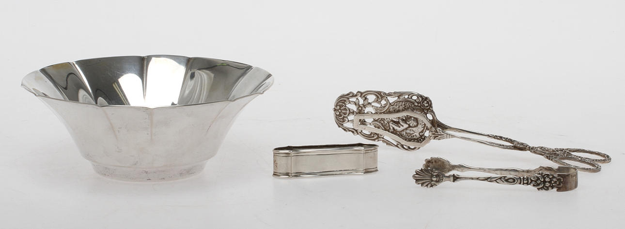 PARTI SILVER, 4 delar, bland annat skål, CG Hallberg, 1900-tal. Vikt 169 gram.