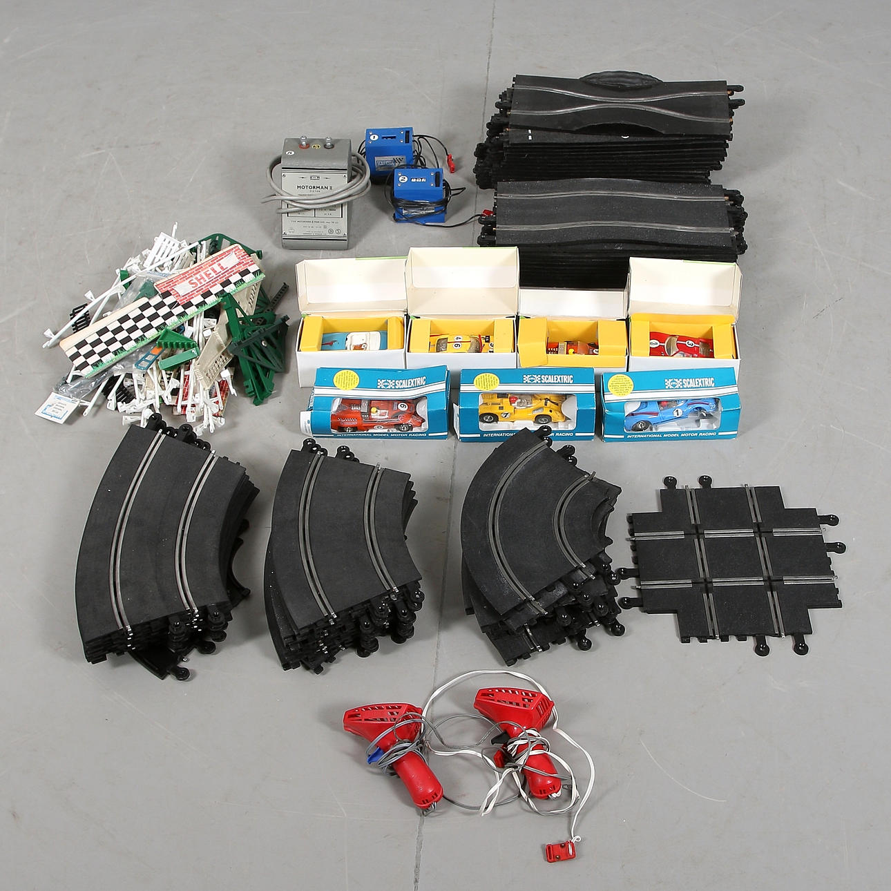 BILBANA samt BILAR, Scalextric, 1960/70-tal.