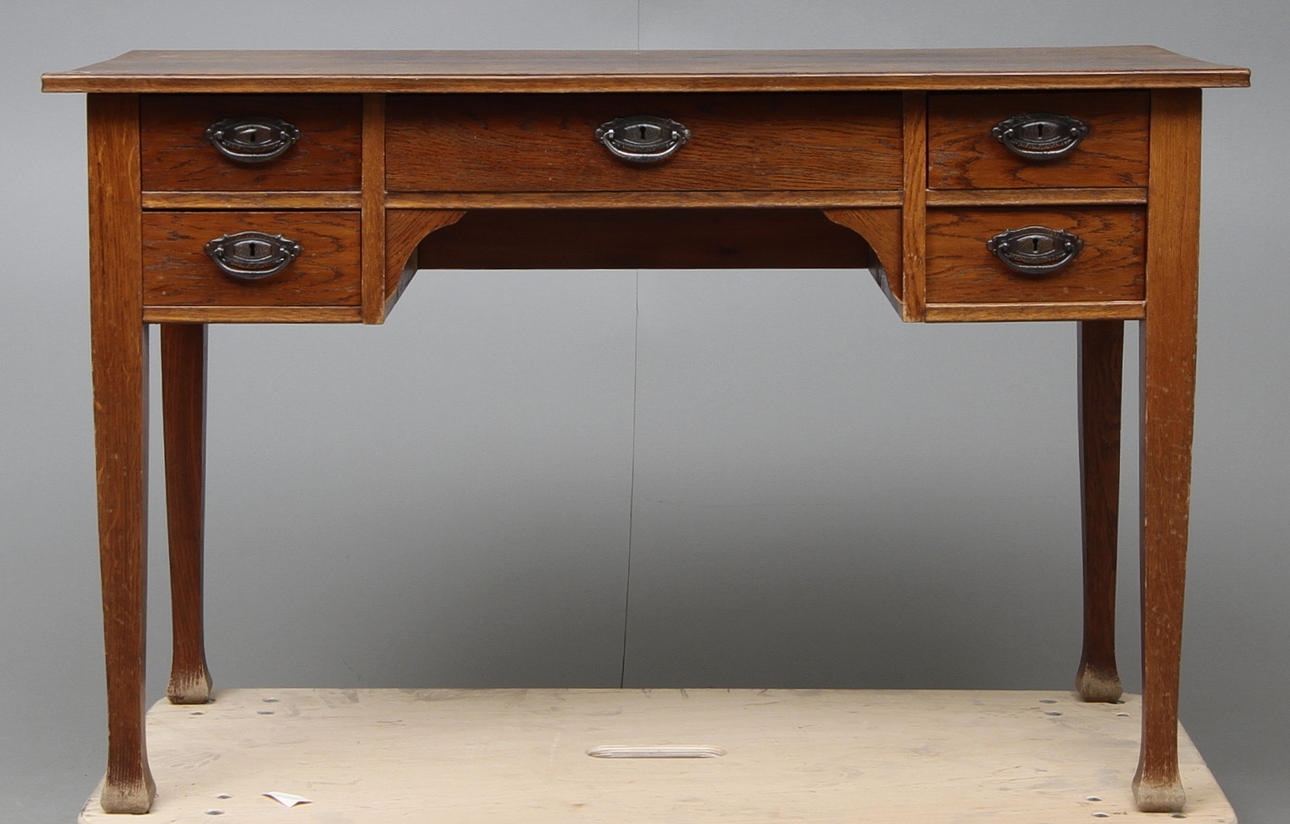 SKRIVBORD, ek, 1900 talets början.