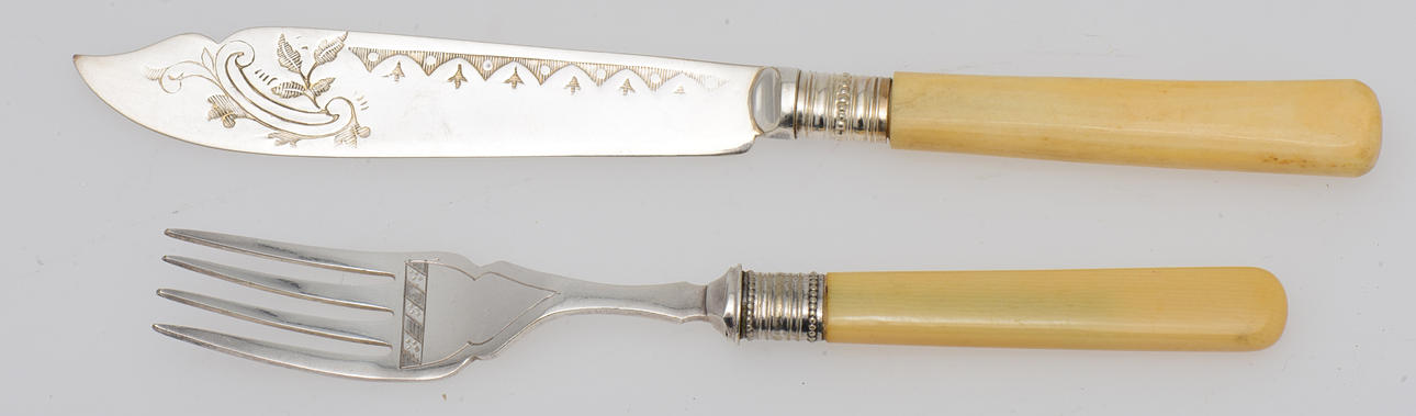 FISKBESTICK, 22 delar, nysilver, 1800/1900-tal.