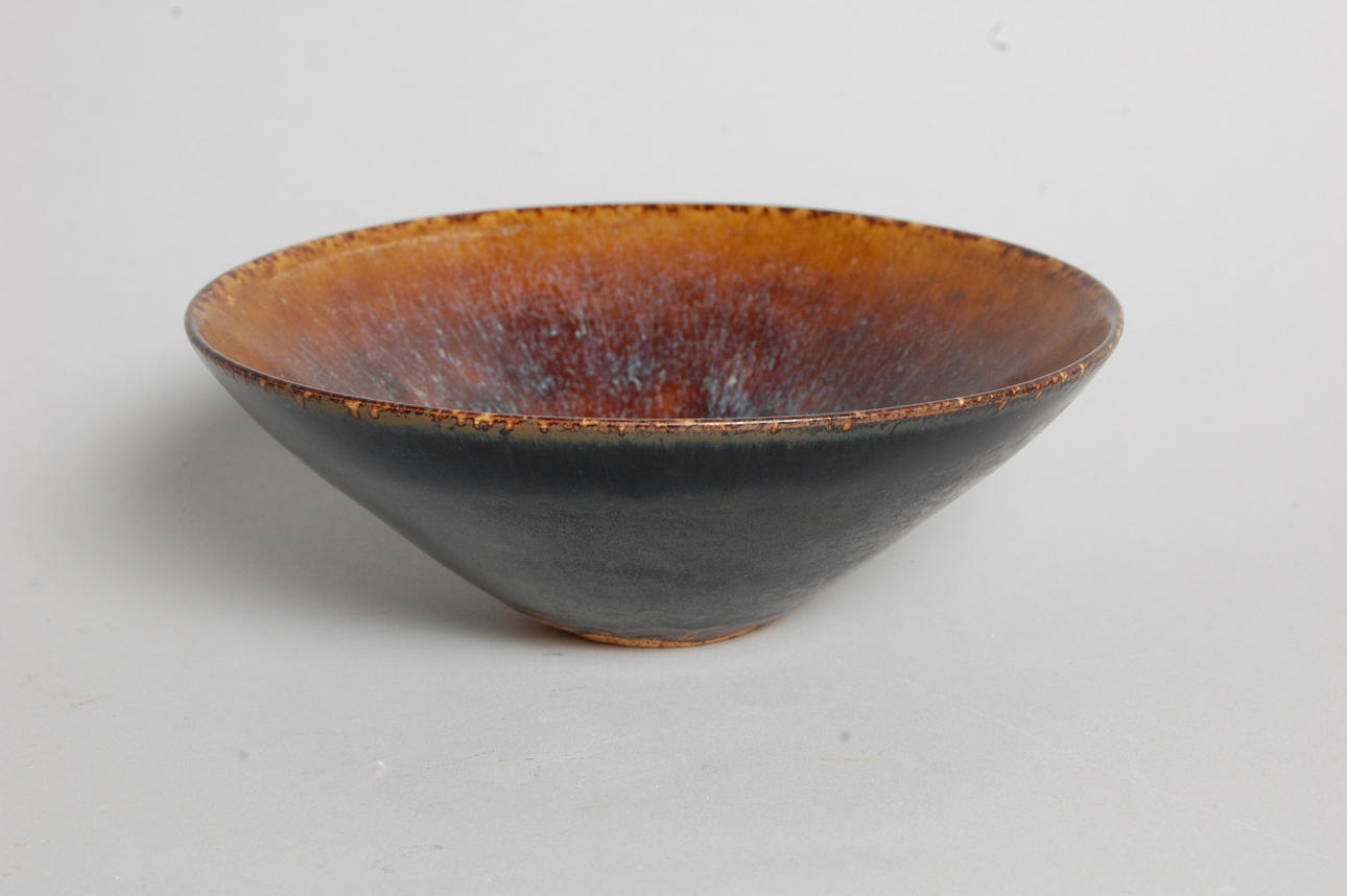 SKÅL, jun glasyr, Kina.