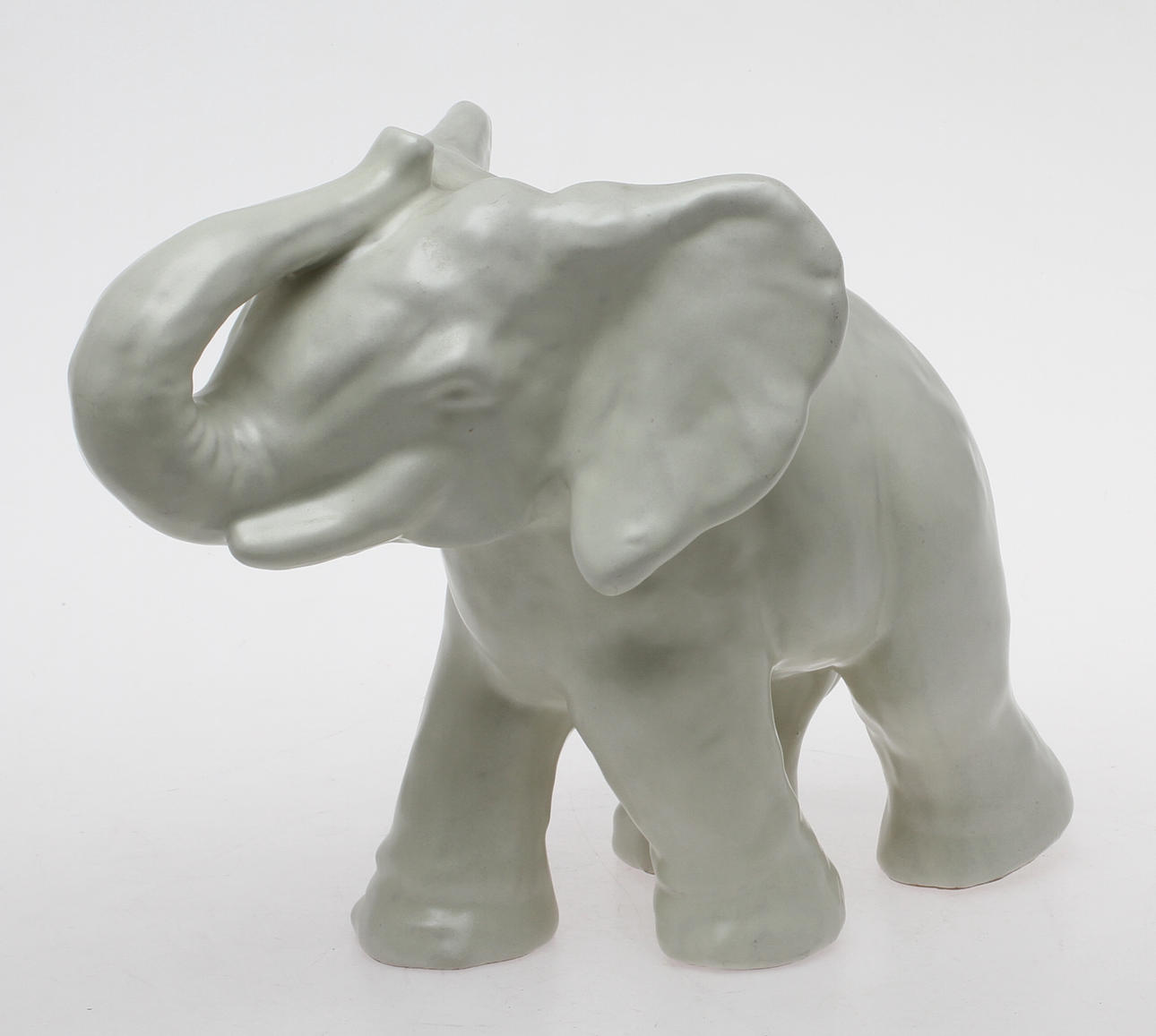 FIGURIN, Elefant, lergods, Upsala-Ekeby, 1900-talets mitt.