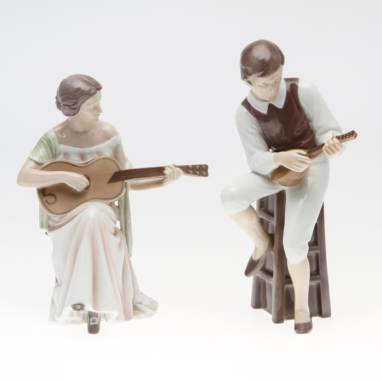 FIGURINER, 2 st, porslin, Bing & Gröndahl.