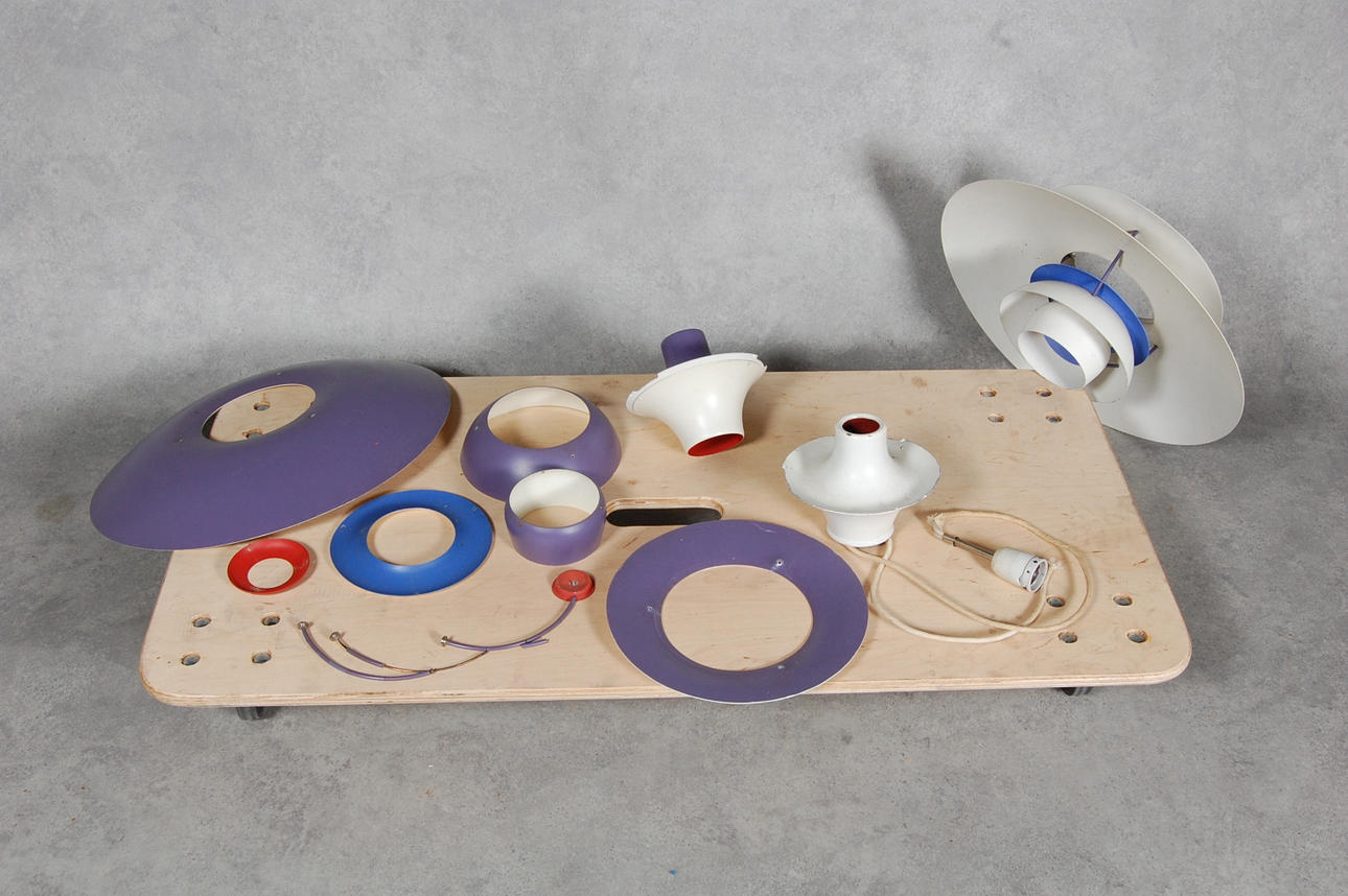 POUL HENINGSEN. Louis Poulsen, lampa, lampdelar, till PH 5.