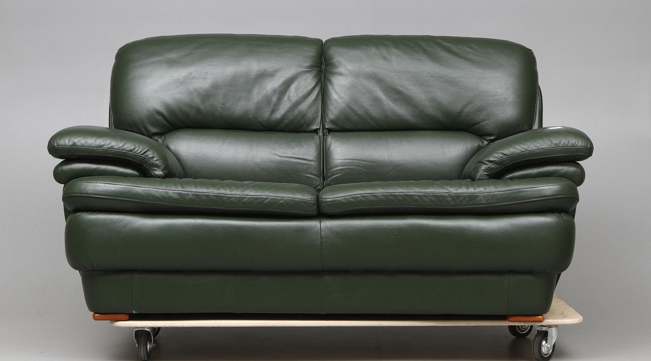 SOFFA, skinn, 2000 tal.