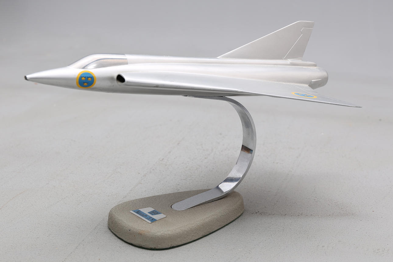 SAAB. J35 DRAKEN METALLMODELL.