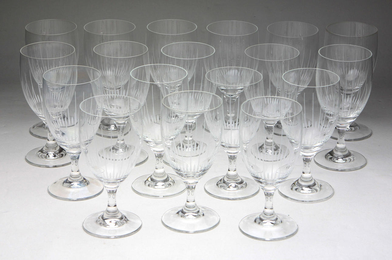 18 wine glasses, 1960s.