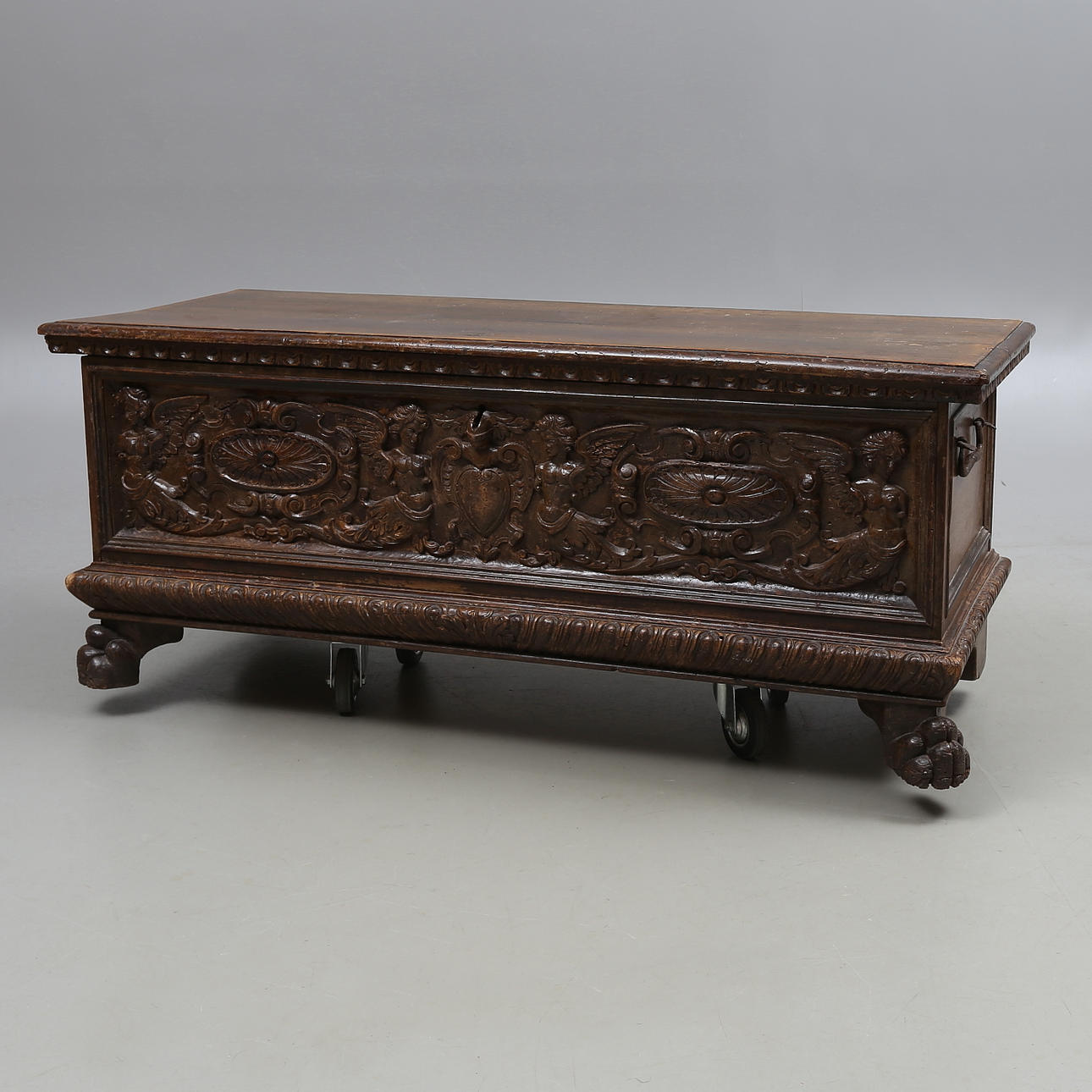 COFFIN, cassone, Renaissance, 16th/17th century.