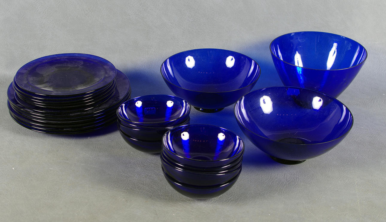 SERVISDELAR, blått glas.