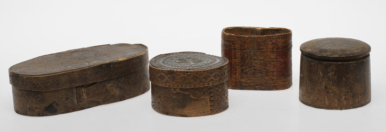 SVEPASKAR, 3 st, BURK med lock, delvis 17/1800-tal.