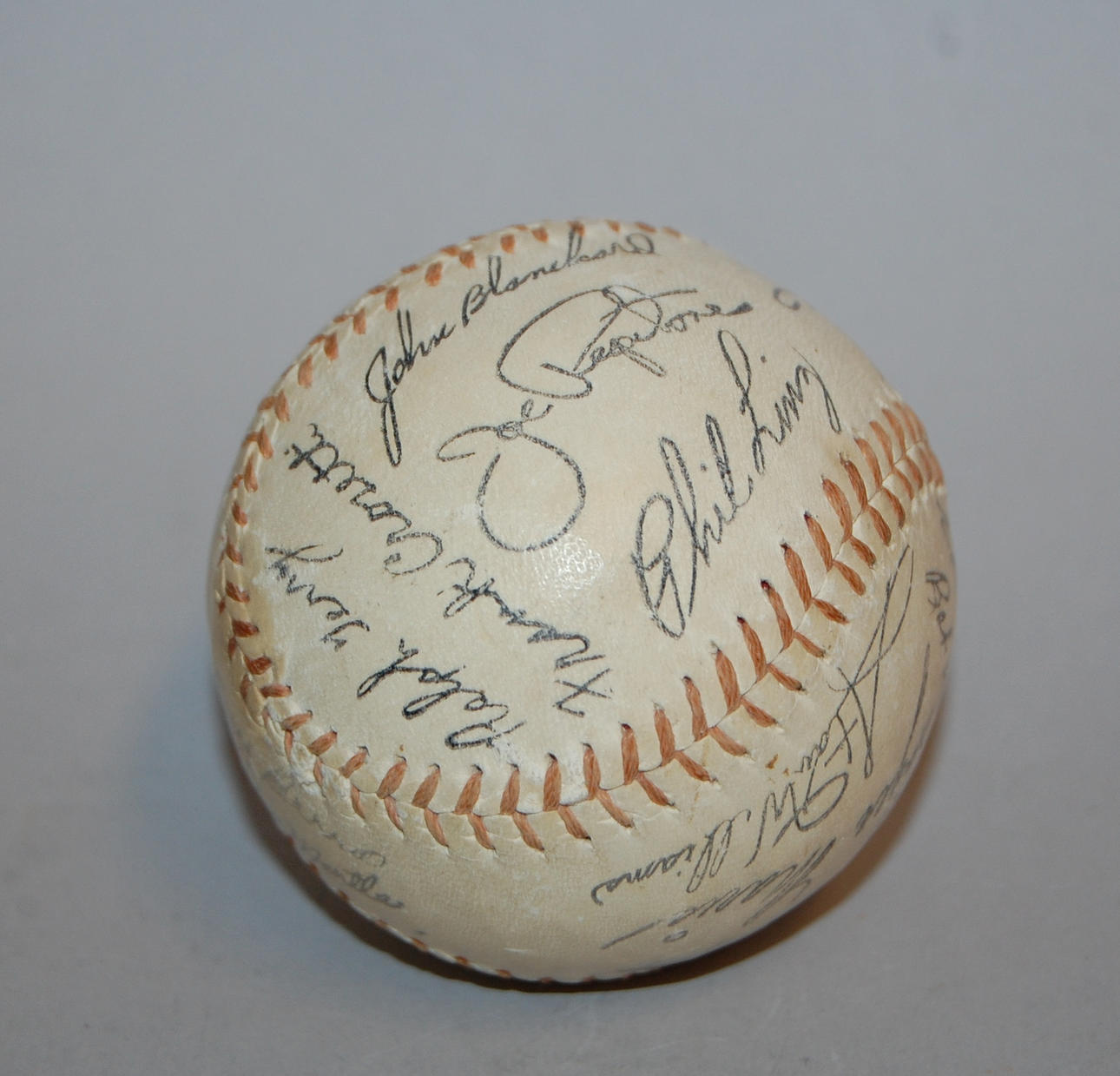 New York Yankees Baseball,1961-1962, med 25 st stämplade autografer.
