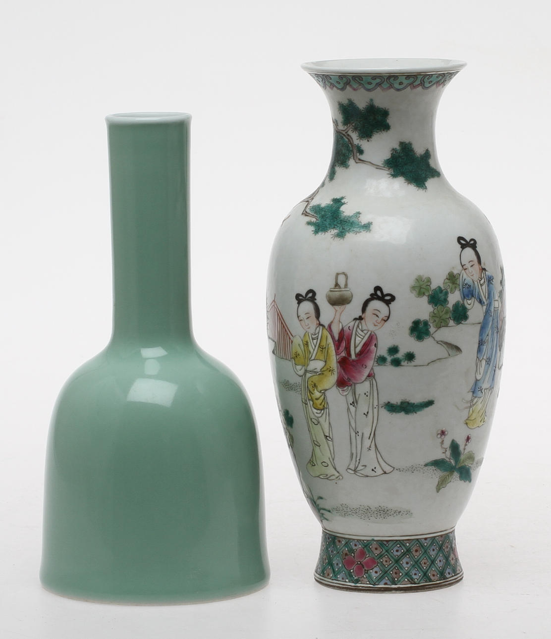 VASER, 2 st, porslin, Kina.