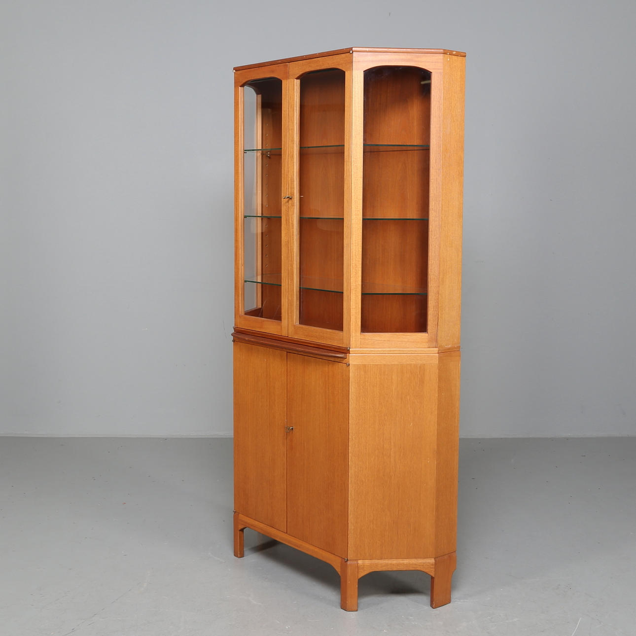 VITRINSKÅP, "Undantaget", Carl Malmsten.