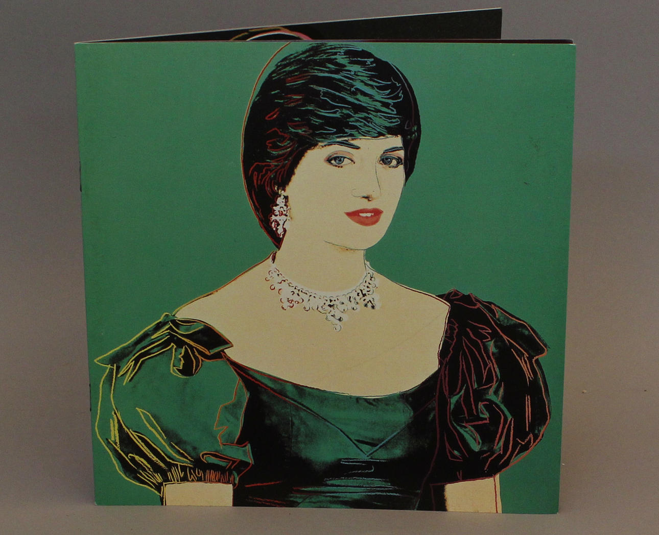 ANDY WARHOL. VERNISSAGEKORT och UTSTÄLLNINGSKATALOG (2). Peter Gwyther Gallery. Osignerade.