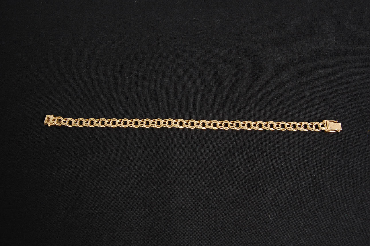 ARMBAND, 18 karat guld, vikt, 14 g.