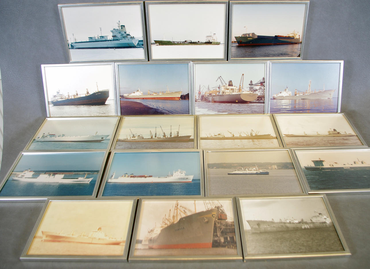 FARTYGSFOTOGRAFIER, inramade, 18 stycken.