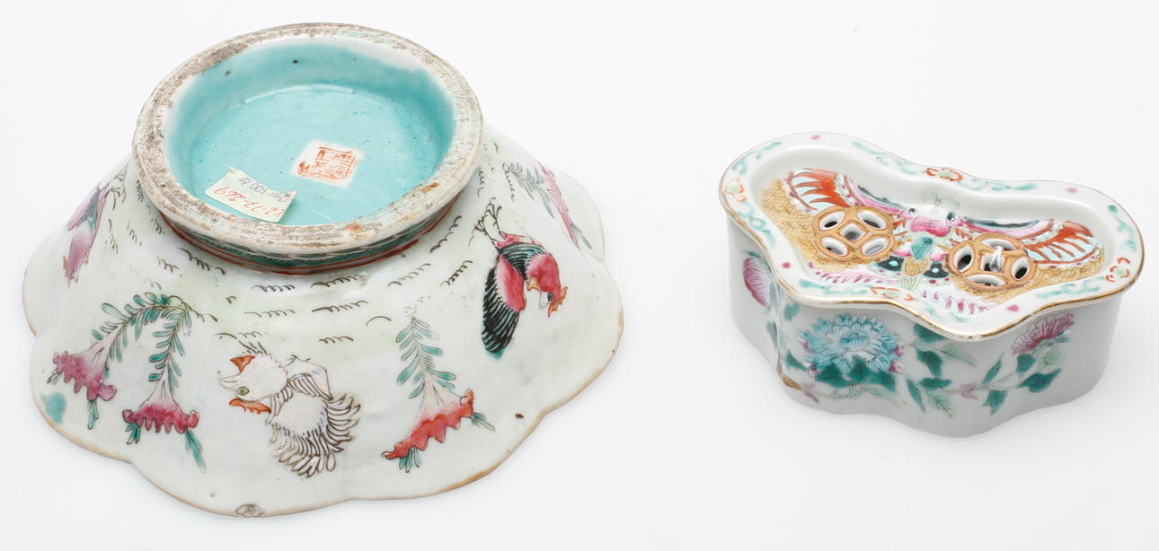 SKÅL och RÖKELSEKAR, porslin, Kina.