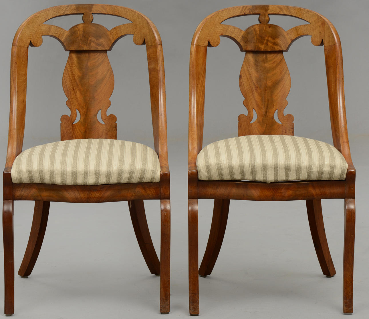 GÖTEBORGSSTOLAR, 2 st, 1900-tal.