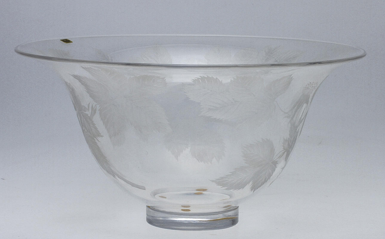 GLASSKÅL, "Rosa Canina", Kosta. Lisa Bauer.