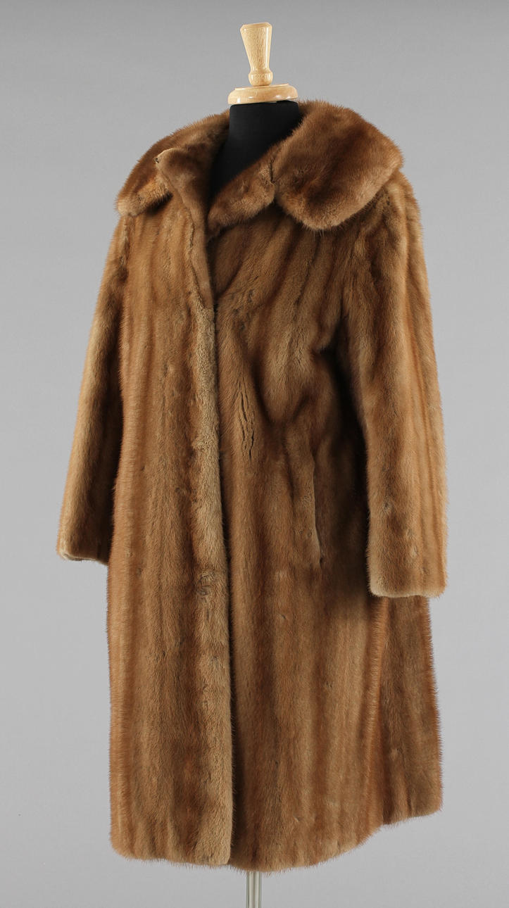 PÄLS, Saga Mink, 1900-talets slut.