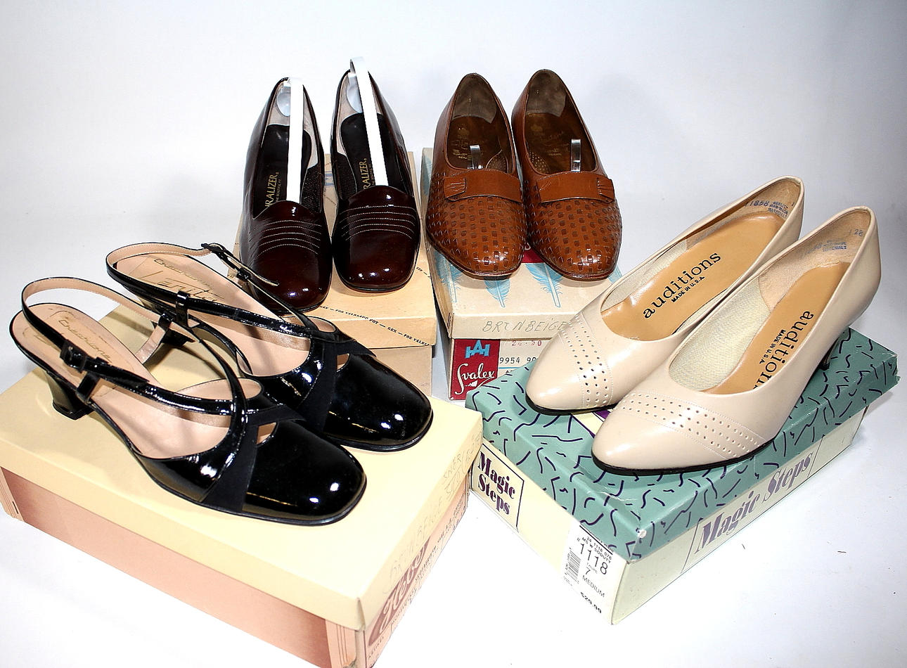 SHOES, 4 pairs, leather.