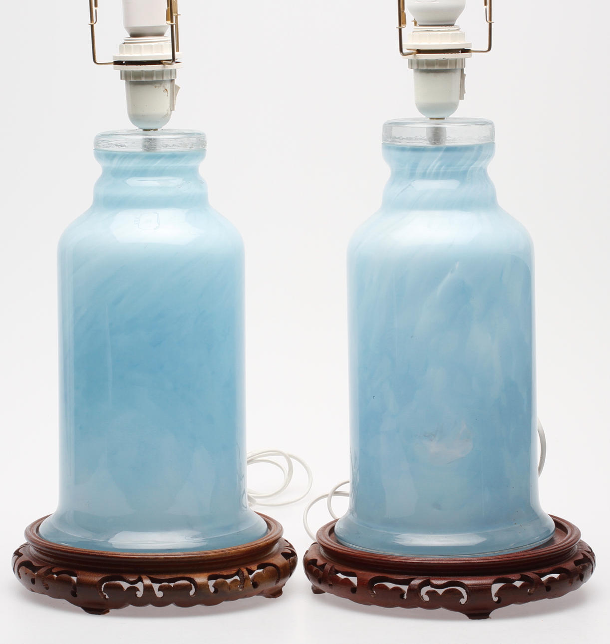 BORDSLAMPOR, ett par, glas, 1900-tal.