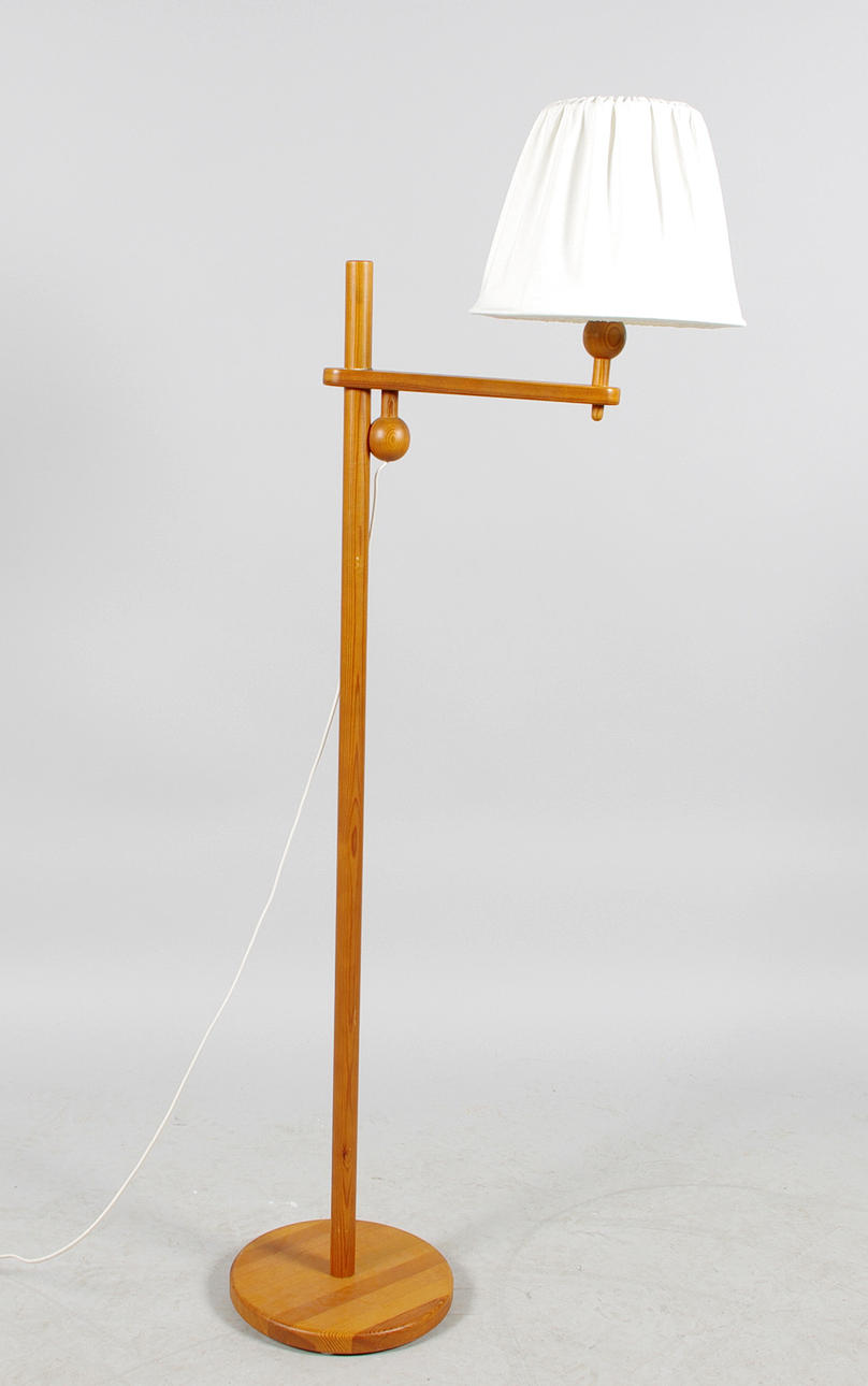 GOLVLAMPA, fur, Lystella.