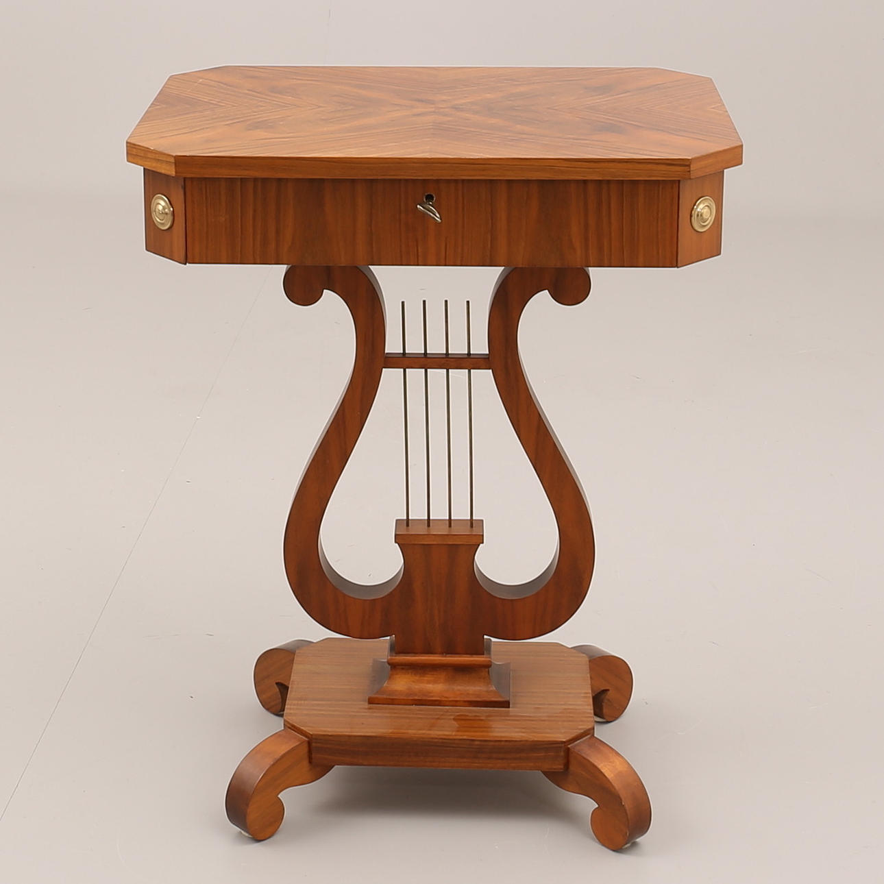 SEWING TABLE, empire style, 20th century.