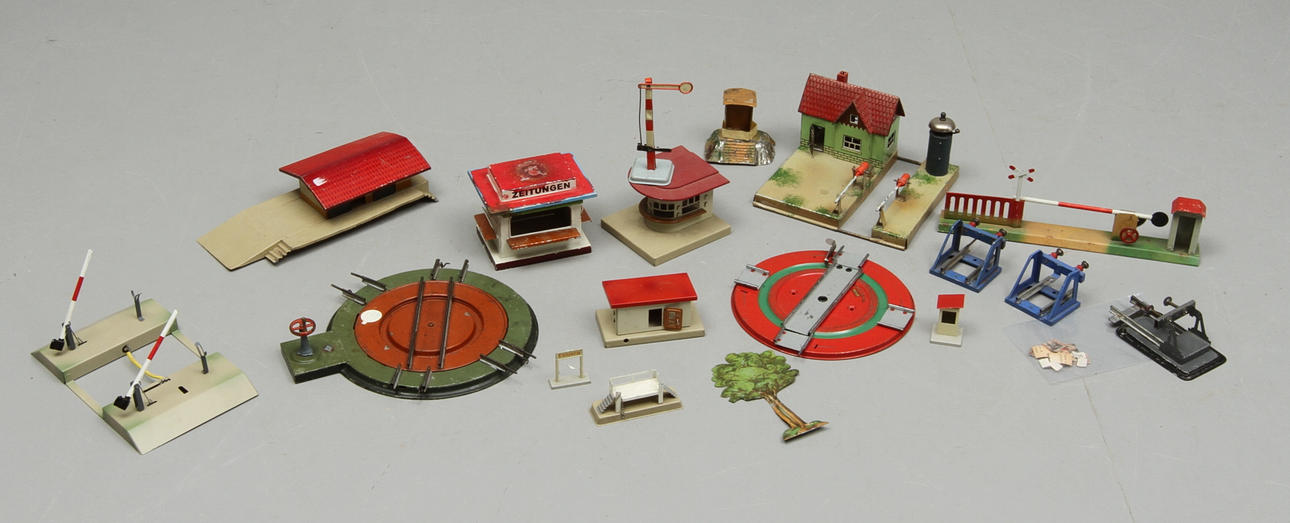 MODELLTÅG TILLBEHÖR BING, KIBRI, BUB, HORNBY med flera.