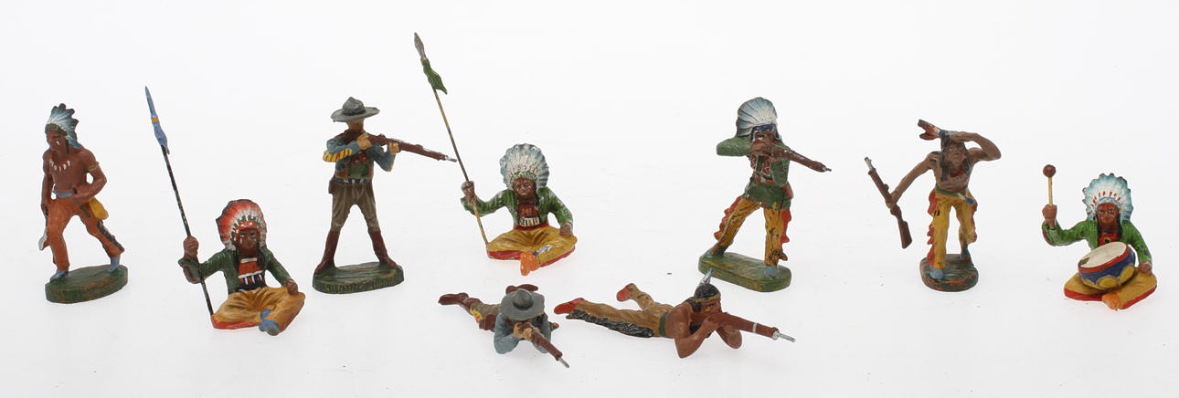 ELASTOLIN WESTERN 9 figurer.