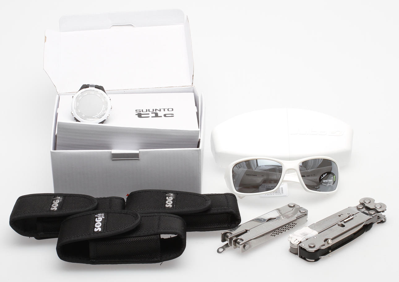 NYA ARTIKLAR, 5 del, träningsklocka Suunto, Verktyg Sog samt glasögon.