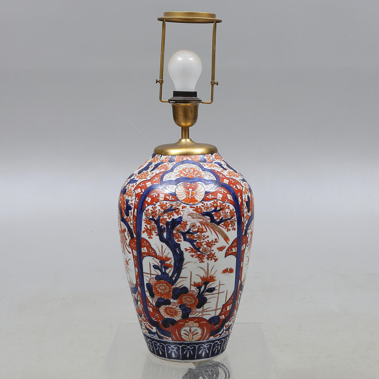 TABLE LAMP, porcelain, imari, Japan.