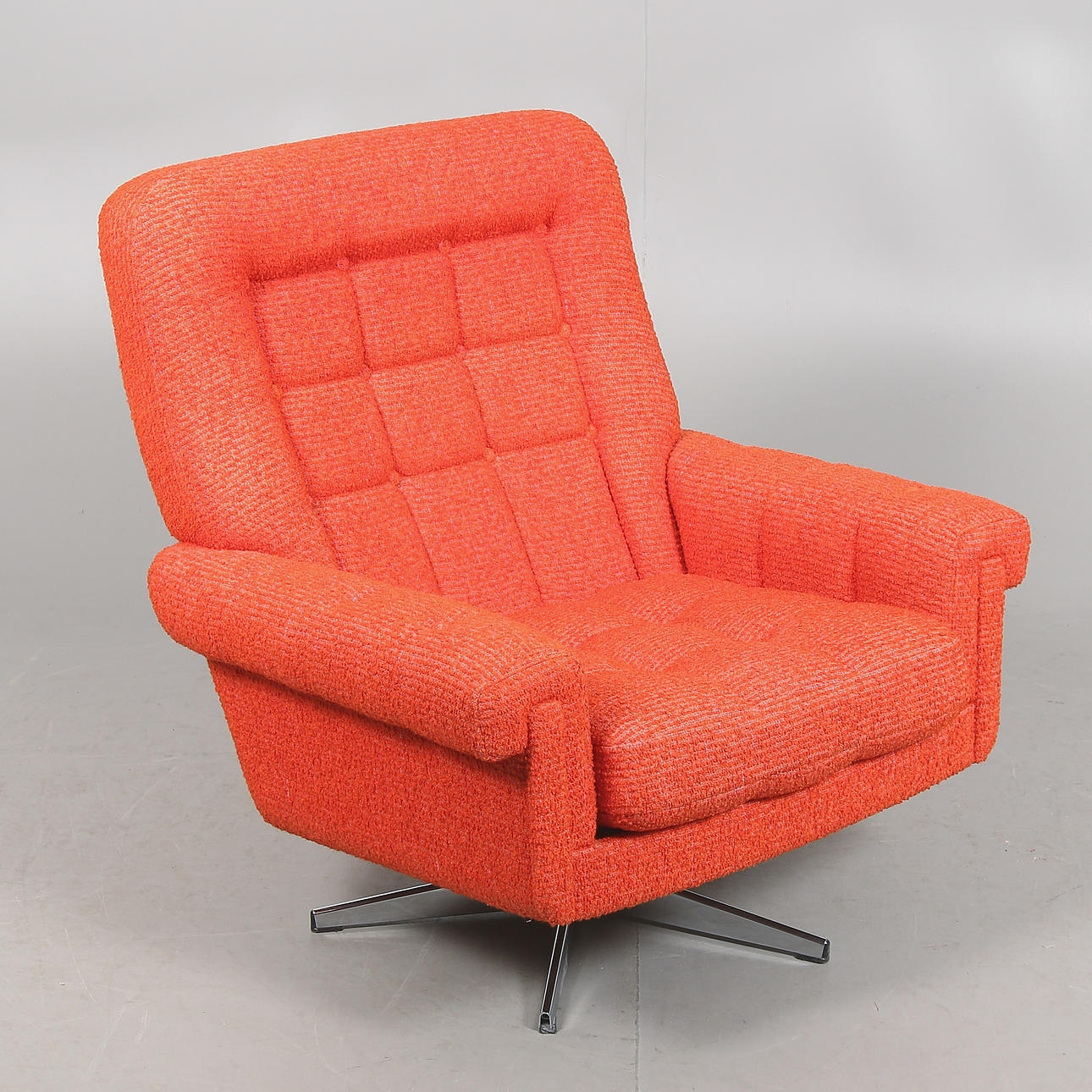 FÅTÖLJ, textil, krom, 1960-tal.