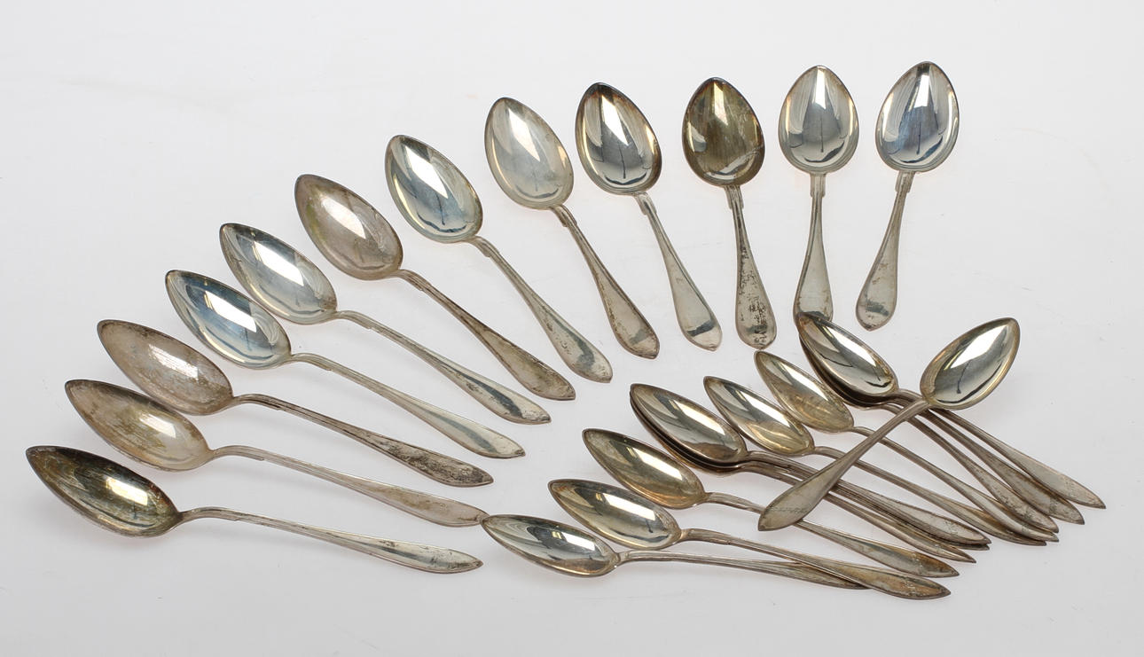 SKEDAR, 12 + 12 st, silver, stmpl OLN Landskrona samt GAB. Tot vikt 1128 gram.