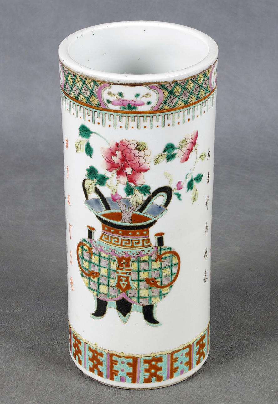 PENSELVAS, Kina, 1800/1900-tal.