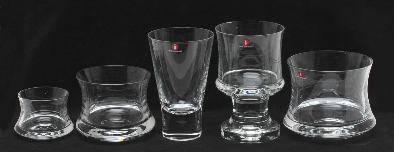 GLASSERVISDELAR, ca 31 delar, Iittala.