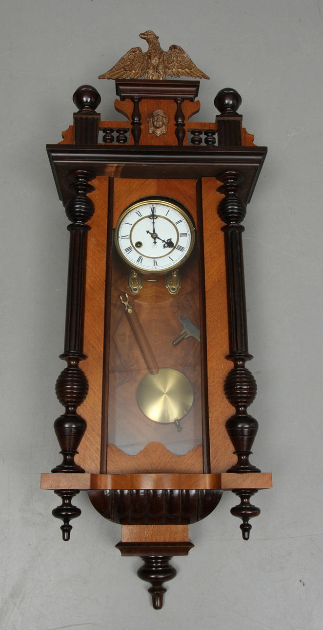 VÄGGUR urtavla märkt Junghans.