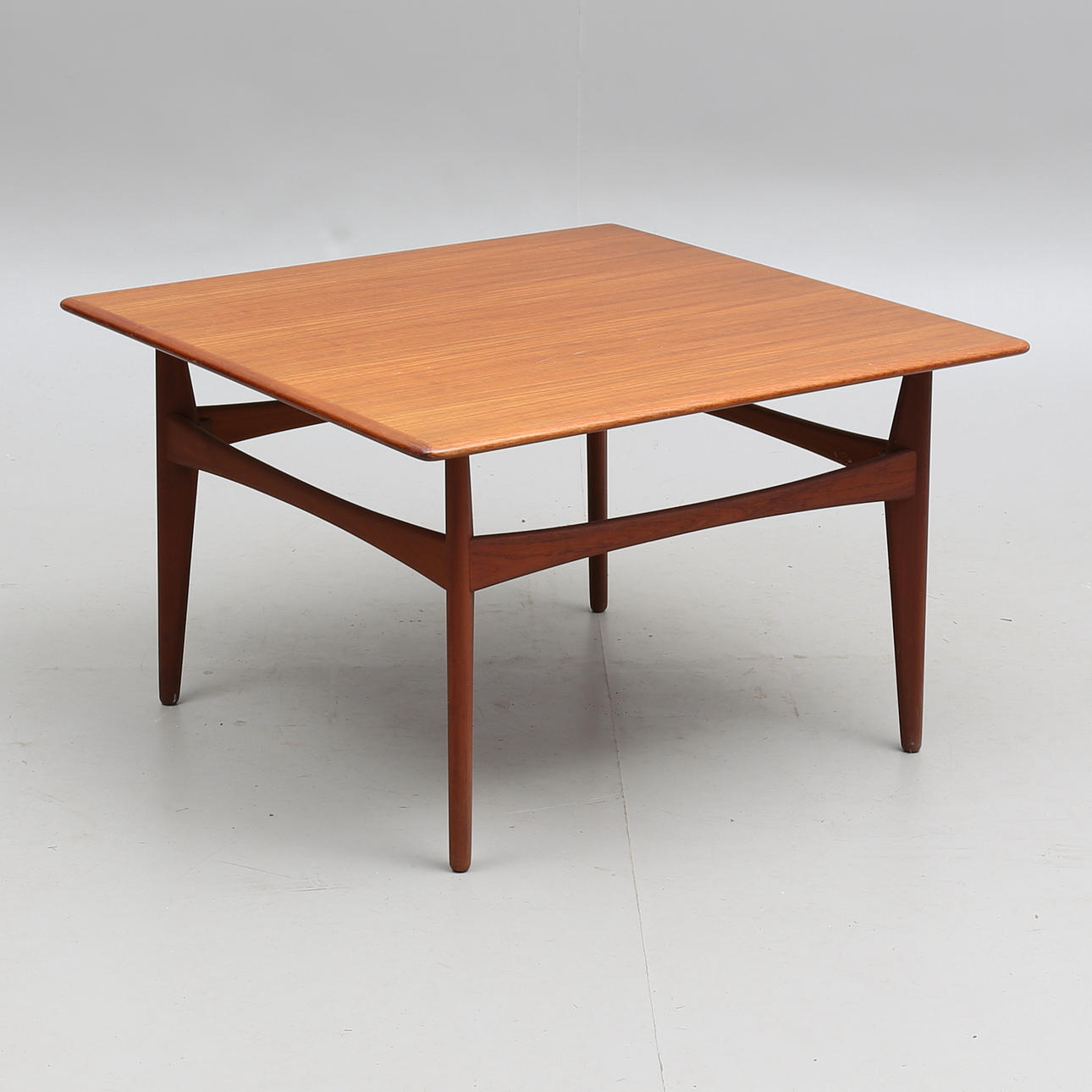 MESA DE CENTRO, teca Kurt Östervig para Jason, Dinamarca. 1950/60.