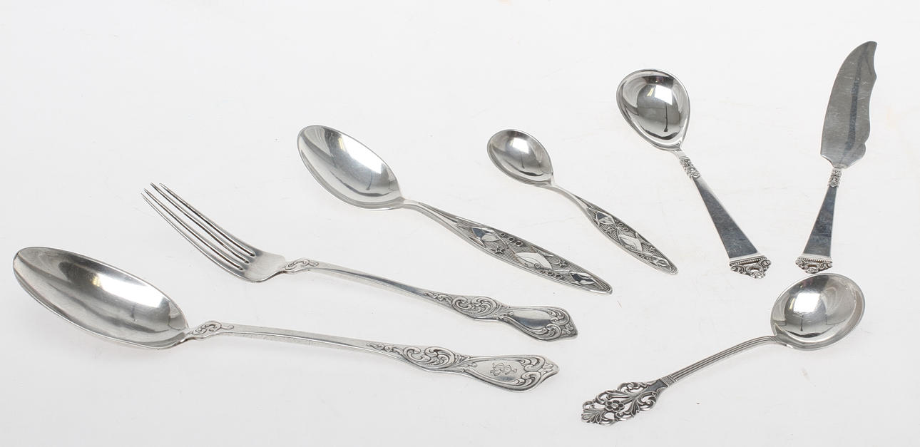 PARTI SILVER, 7 delar, Norge, bland annat M Sunde samt Nils Hansen. Tot vikt 167 gram.