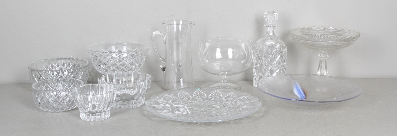 GLASFÖREMÅL, 10 delar. bl.a. Boda, Orrefors,1800-1900-tal.