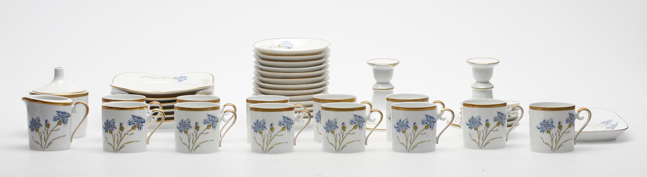 SERVISDELAR, 35 delar, porslin, "Blåklint", Hackefors.