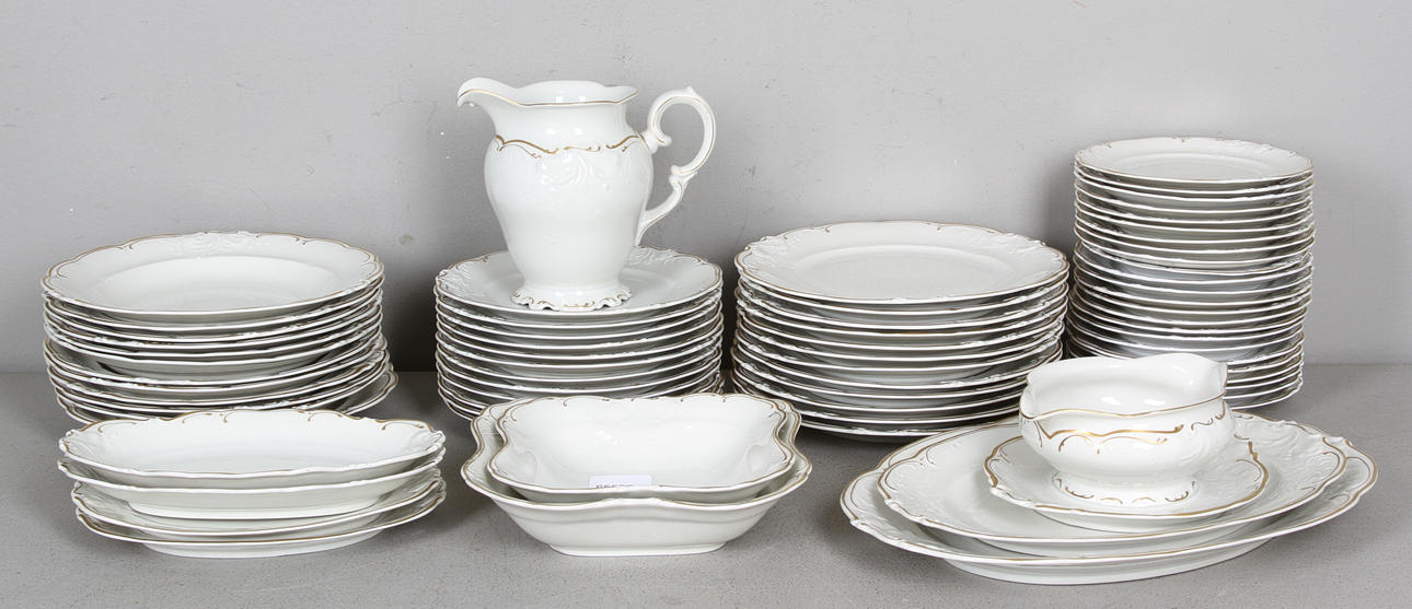 MATSERVIS, porslin, 70 delar, KPM Polen.