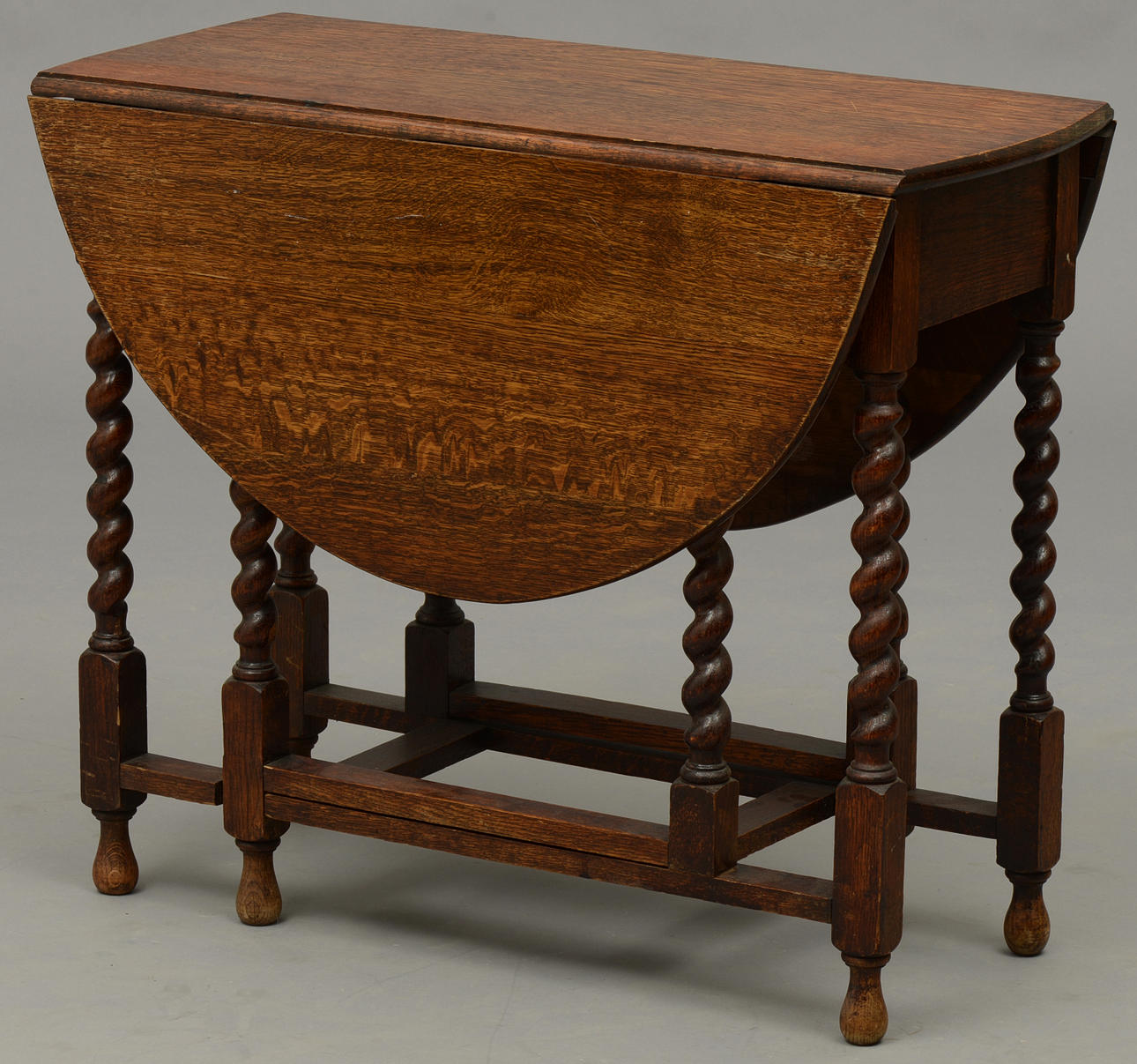 Folding table, baroque style 20th century.