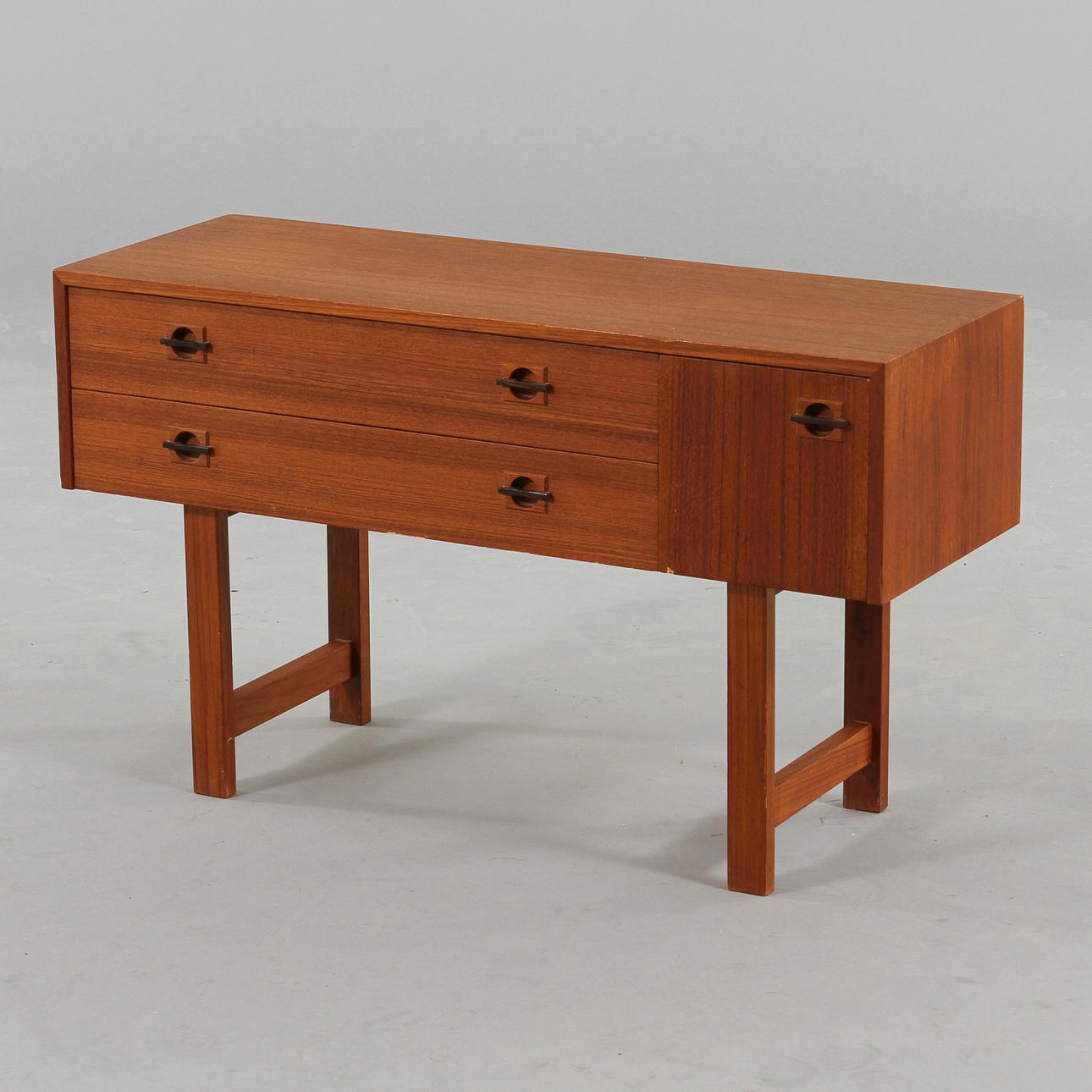 SIDEBOARD, 1900-talets andra hälft.
